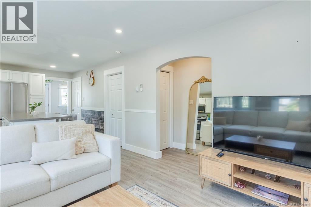 6 Lynch Street Property Photo 11