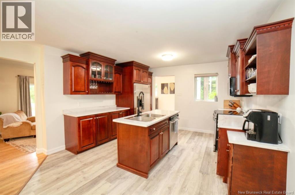 42 Jason Property Photo 7