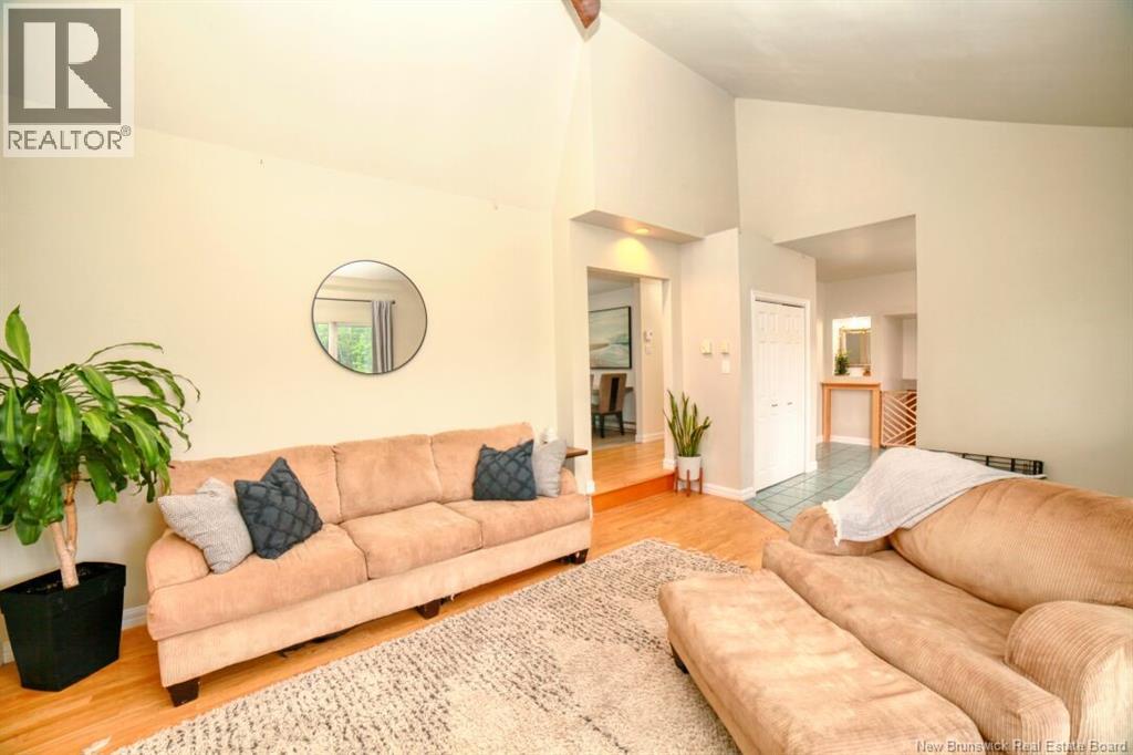 42 Jason Property Photo 15