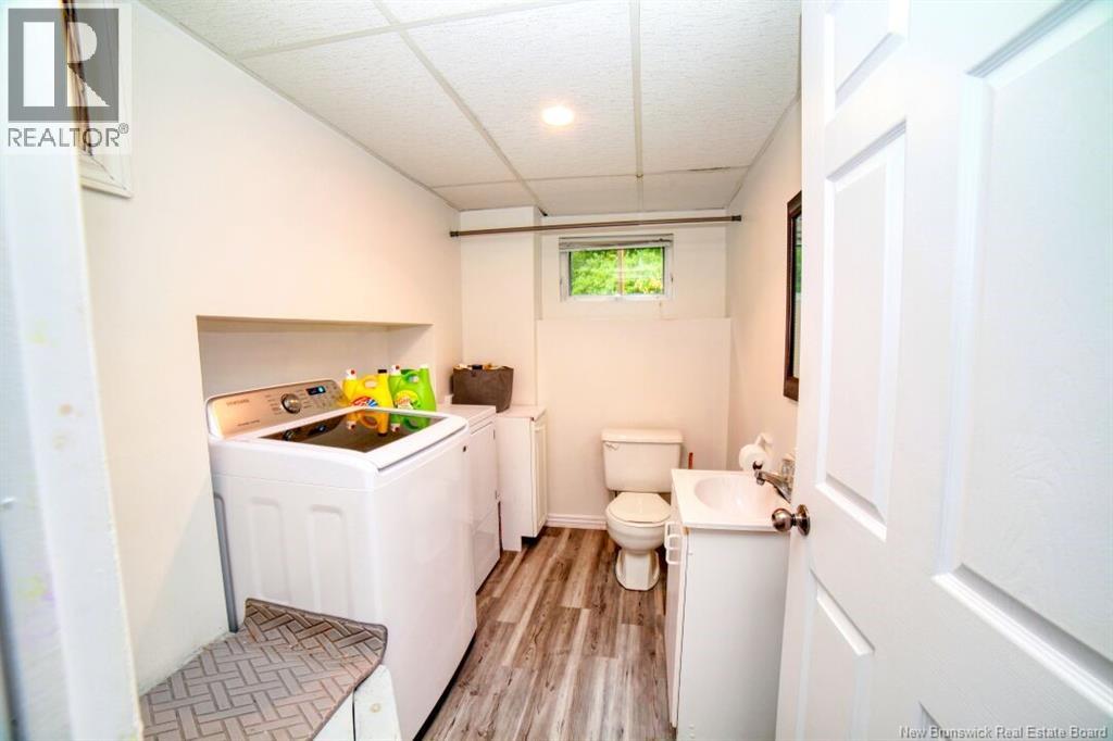 42 Jason Property Photo 27