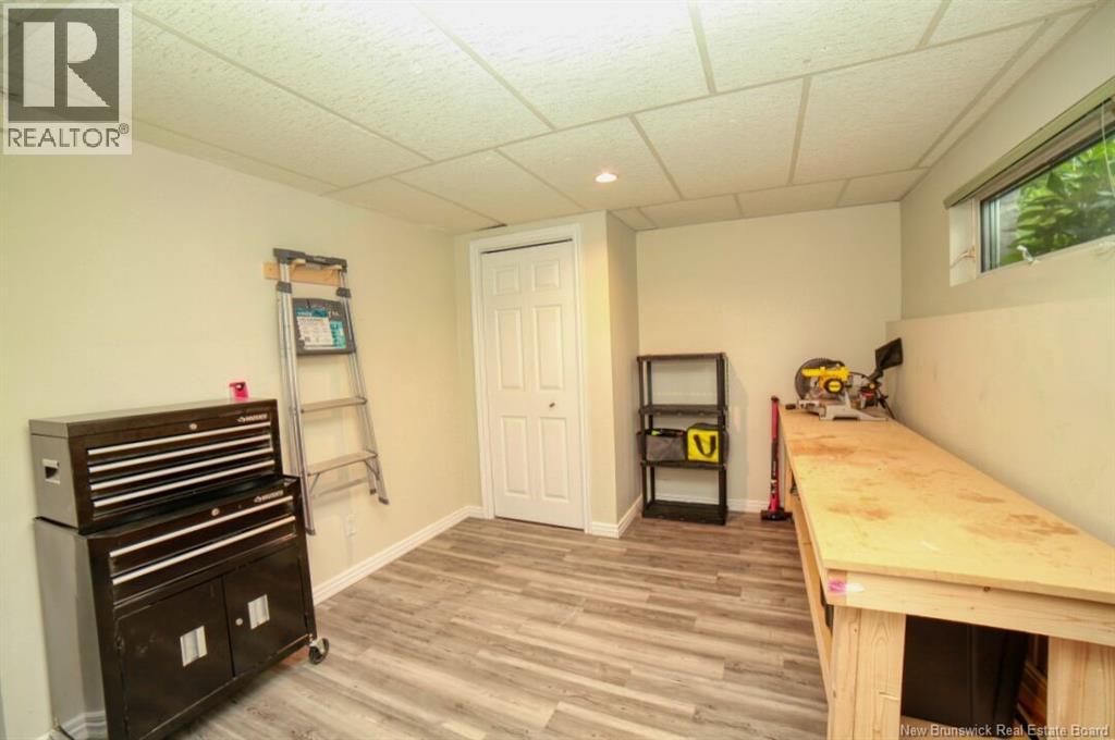 42 Jason Property Photo 28
