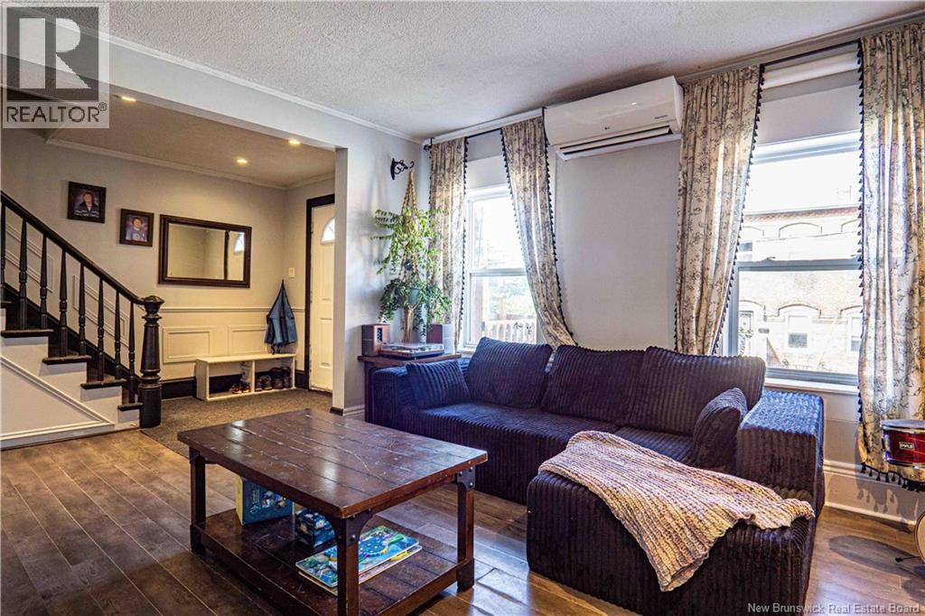 32 Morrison Street Property Photo 10