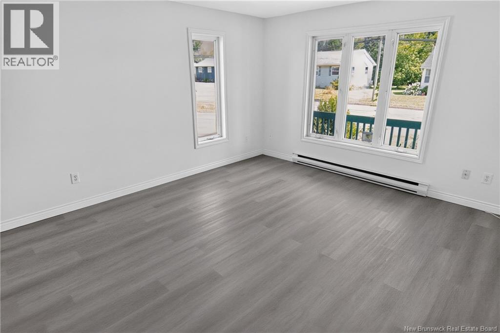 32 Milroth Avenue Property Photo 6