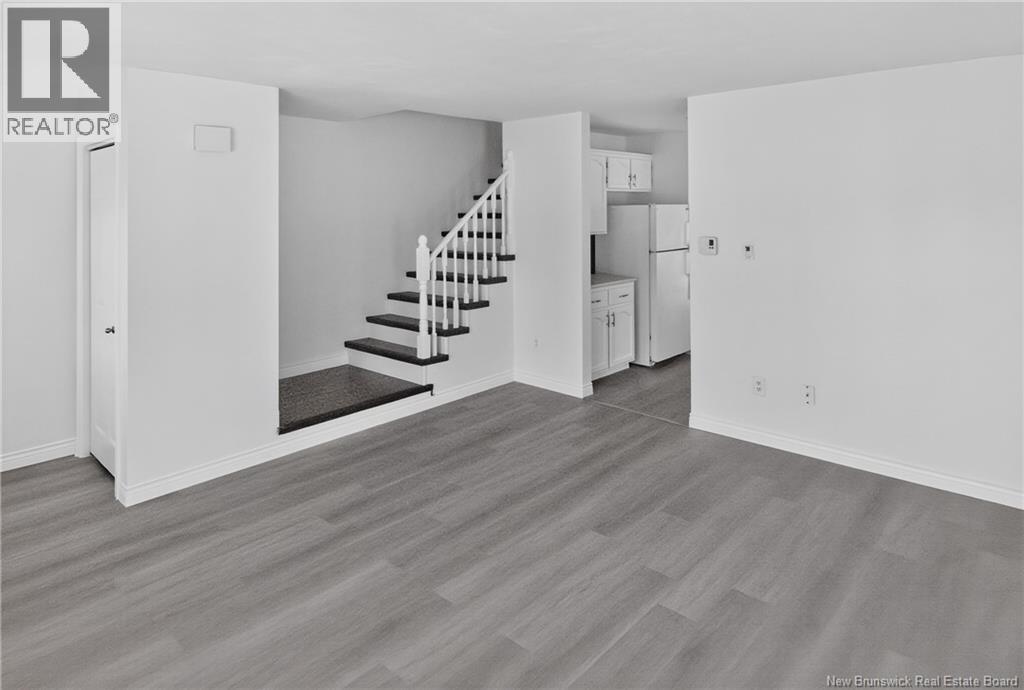 32 Milroth Avenue Property Photo 9