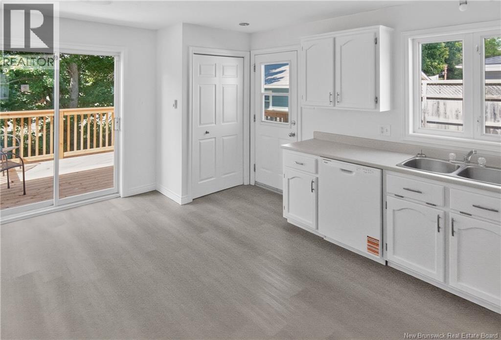 32 Milroth Avenue Property Photo 13