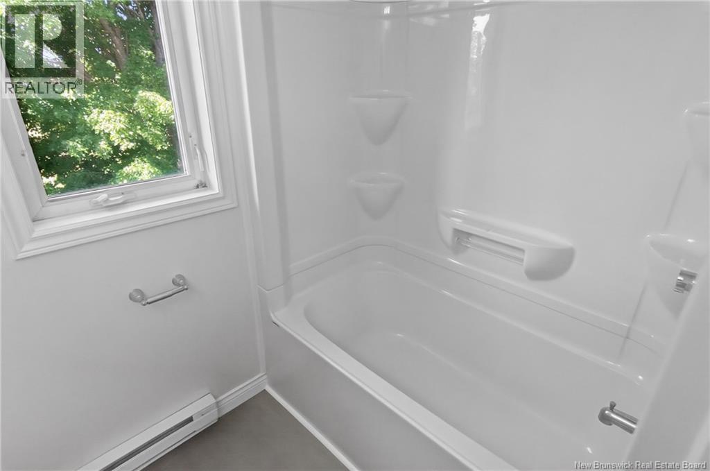 32 Milroth Avenue Property Photo 15