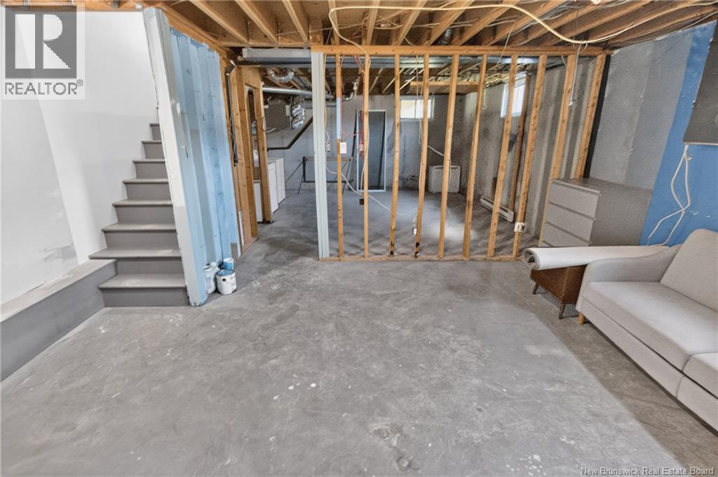 32 Milroth Avenue Property Photo 23