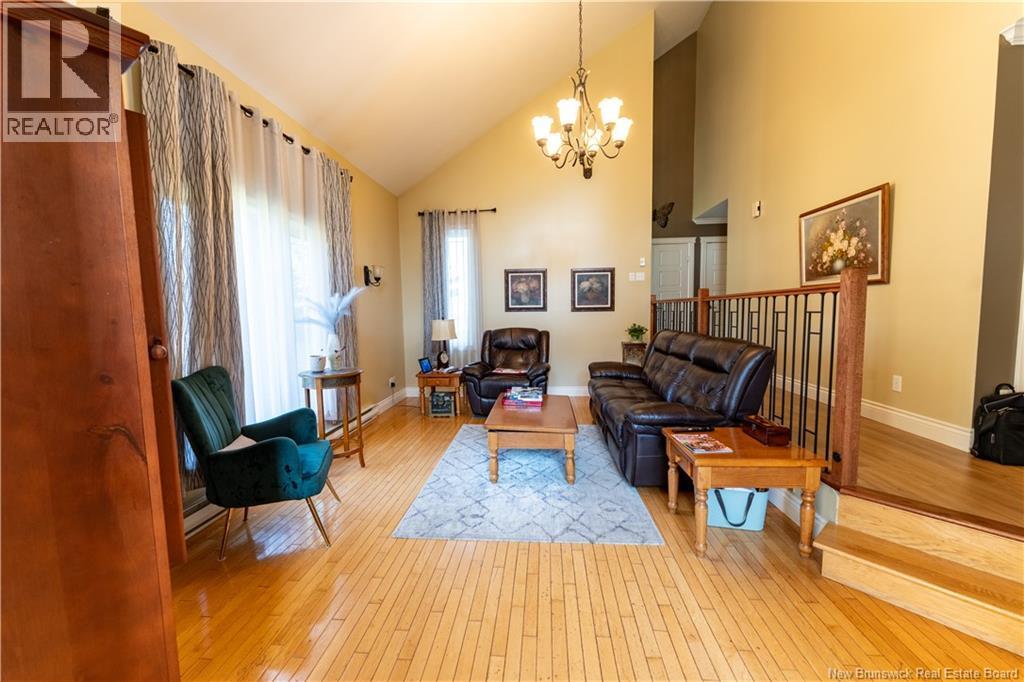 62 Parise Property Photo 7