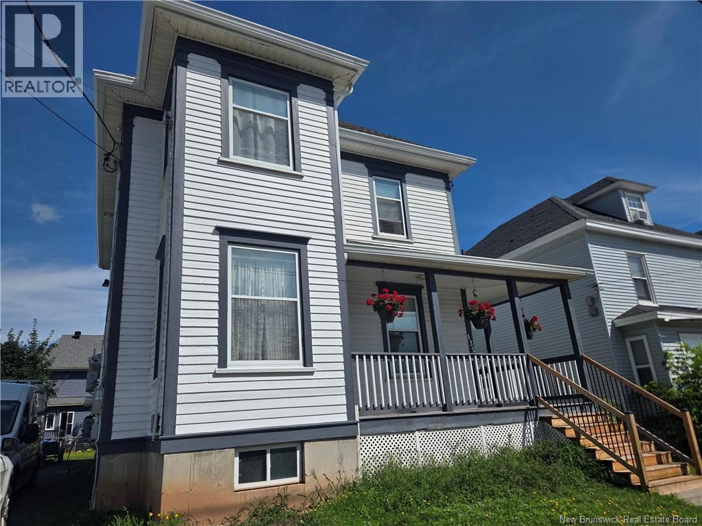 135 Dufferin Property Photo 1