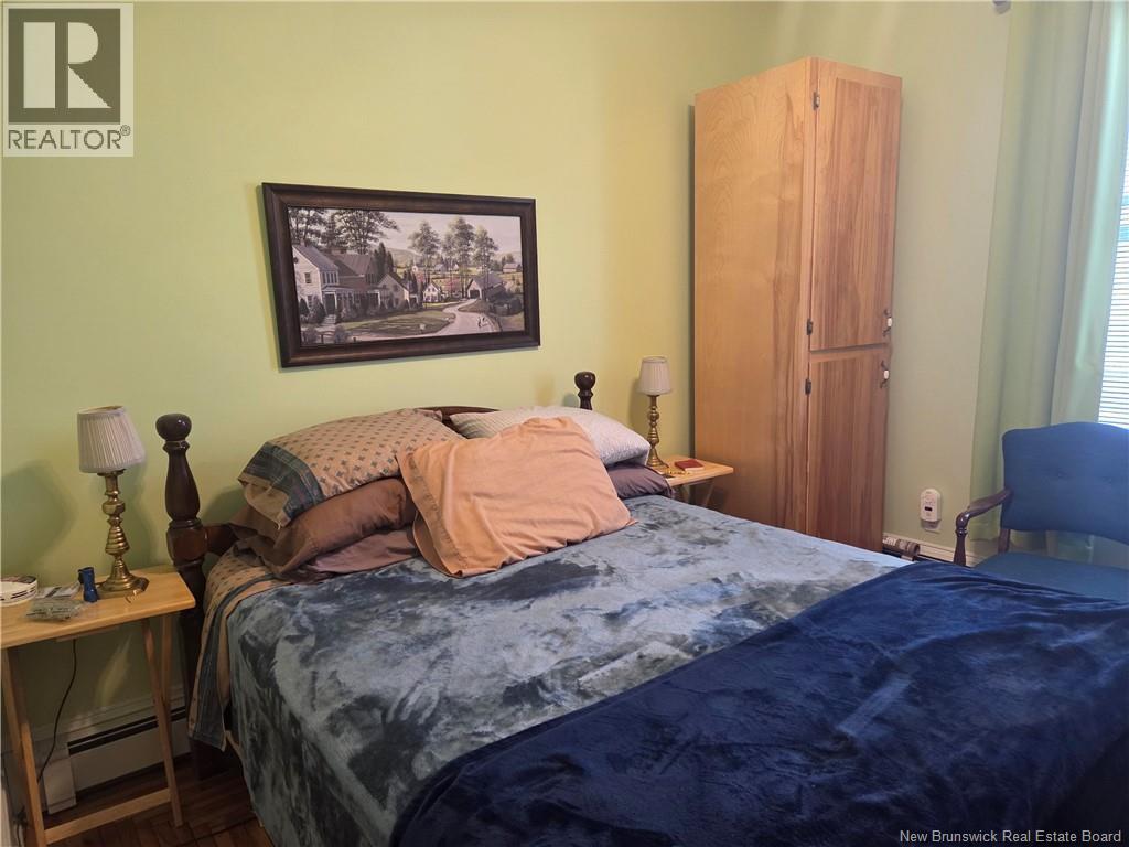 135 Dufferin Property Photo 22