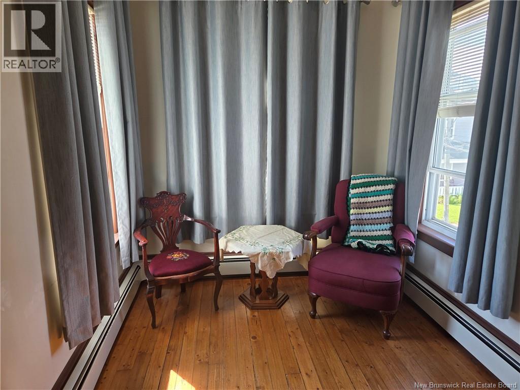 135 Dufferin Property Photo 26
