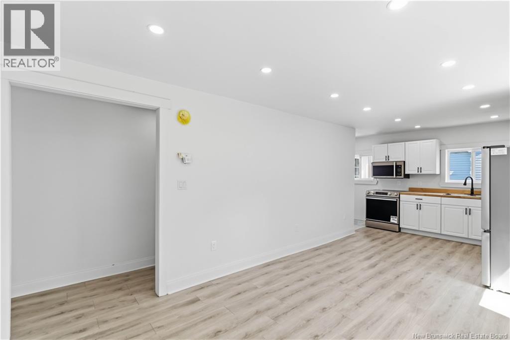 395 Northfield Avenue Property Photo 15