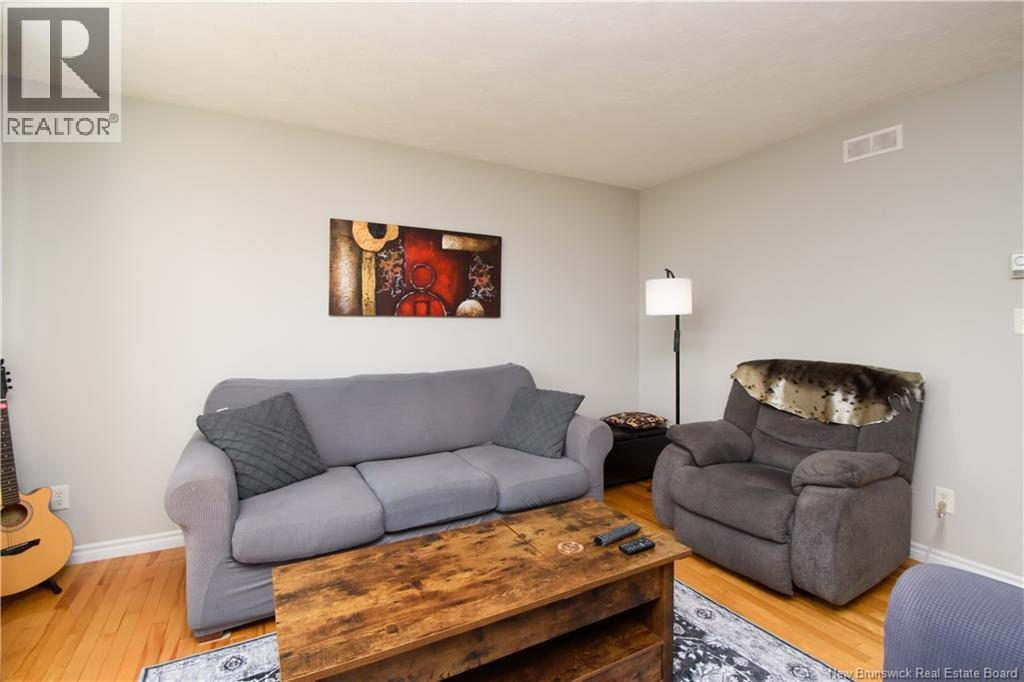 49 Armoyan Court Property Photo 18
