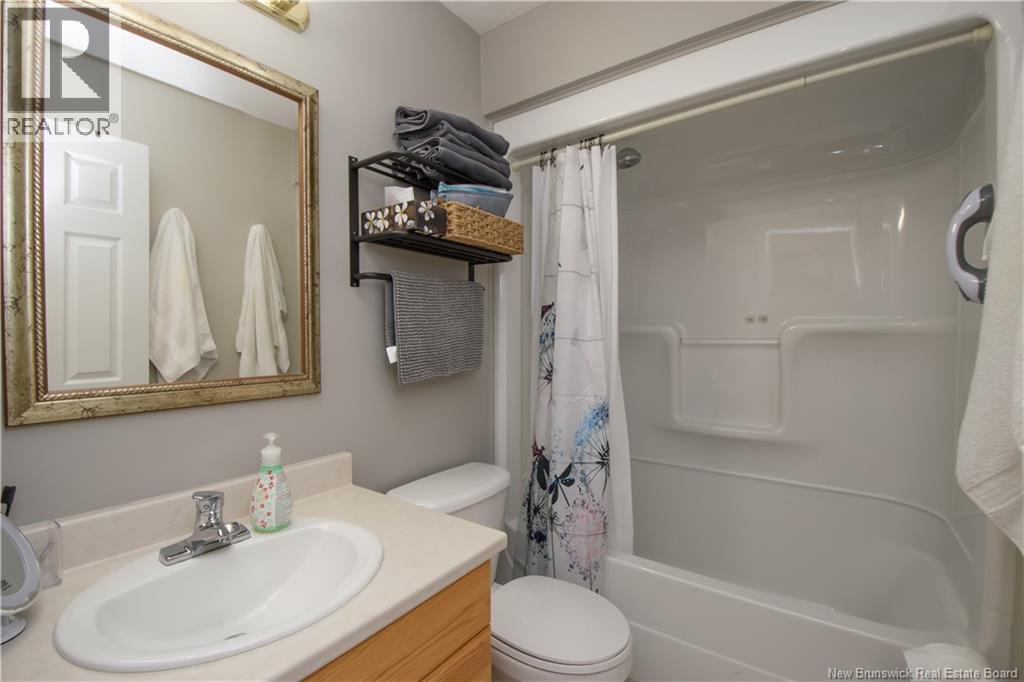 49 Armoyan Court Property Photo 31