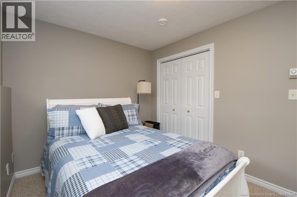 49 Armoyan Court Property Photo 33