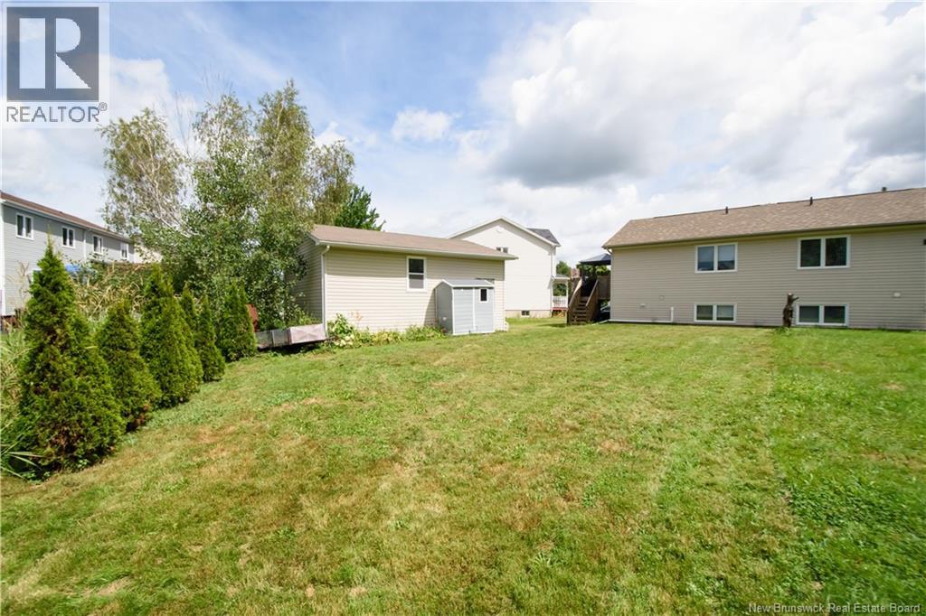 49 Armoyan Court Property Photo 41