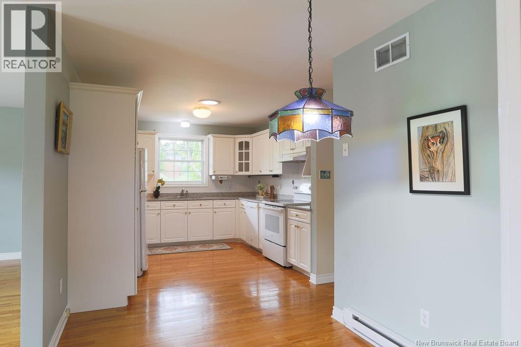 18 Garrison Drive Property Photo 7