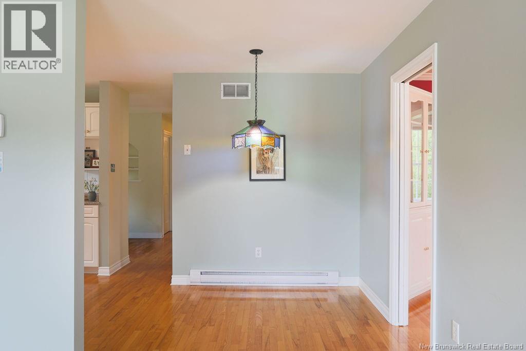 18 Garrison Drive Property Photo 8