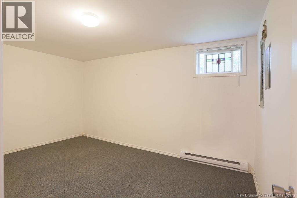18 Garrison Drive Property Photo 39