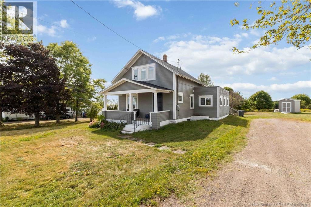341 La Vallee Route Property Photo 3