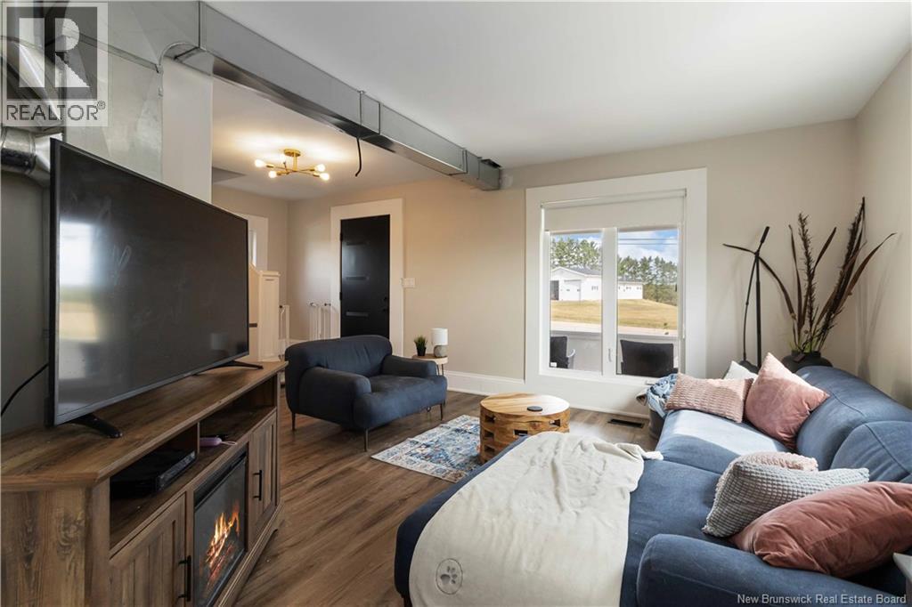 341 La Vallee Route Property Photo 8