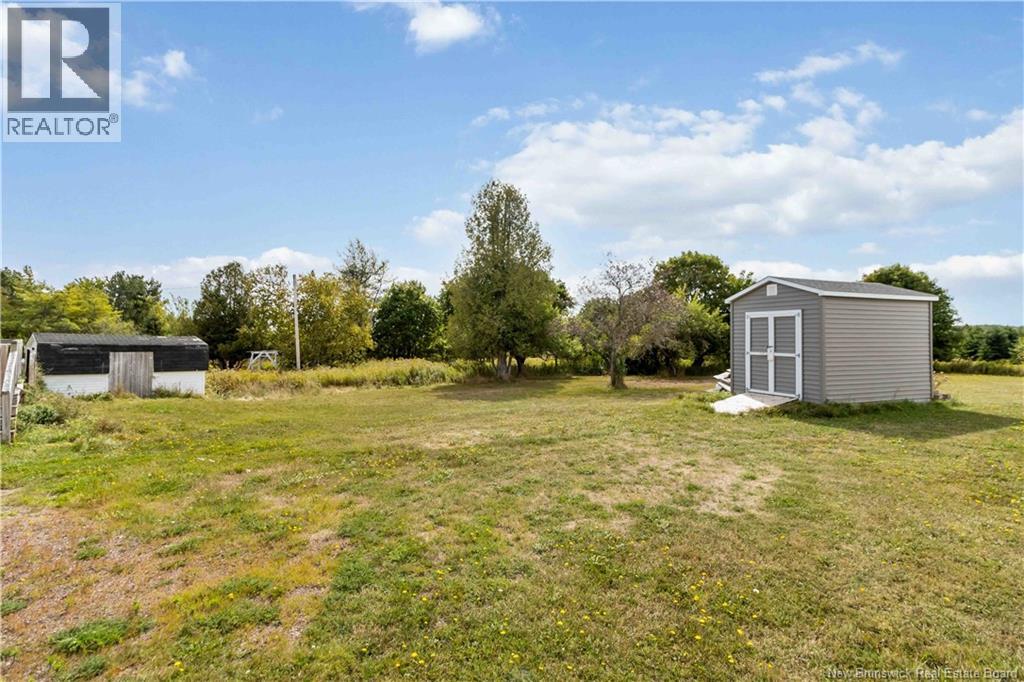 341 La Vallee Route Property Photo 41