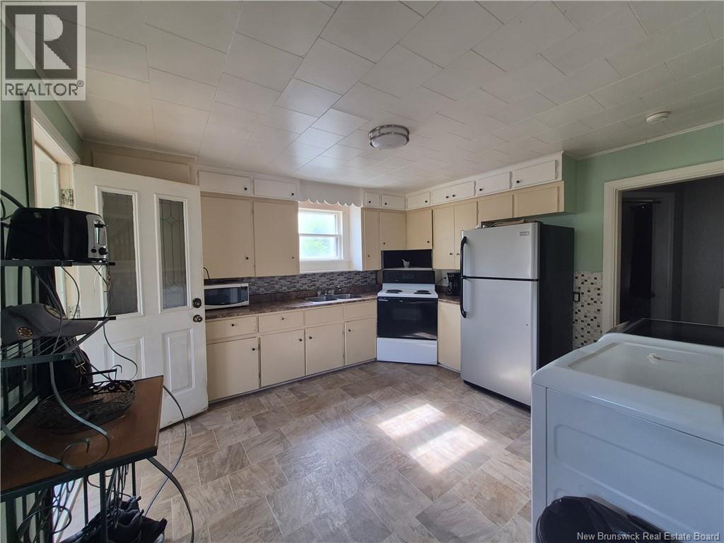 42 Pond Street Property Photo 7