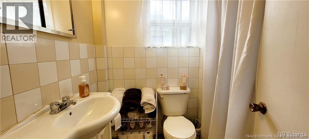 42 Pond Street Property Photo 10