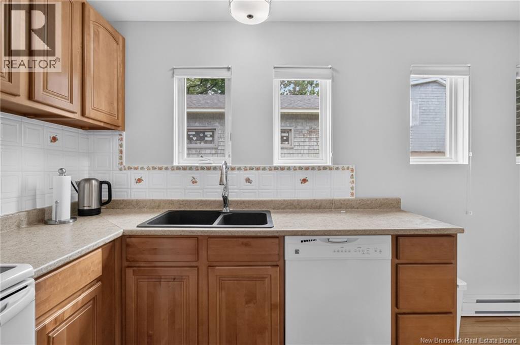 60 Westmount Boulevard Unit# 1 Property Photo 6