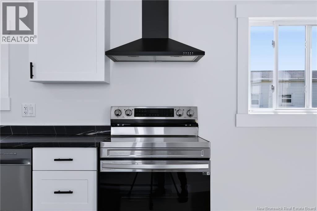 16 Starling Street Property Photo 11