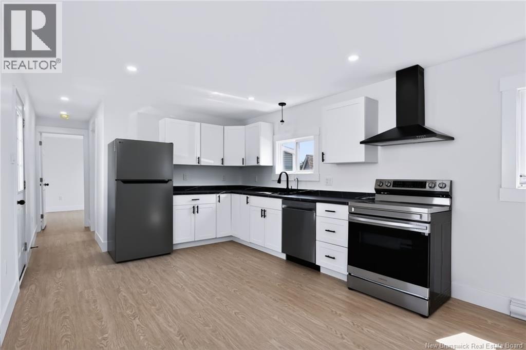 16 Starling Street Property Photo 13