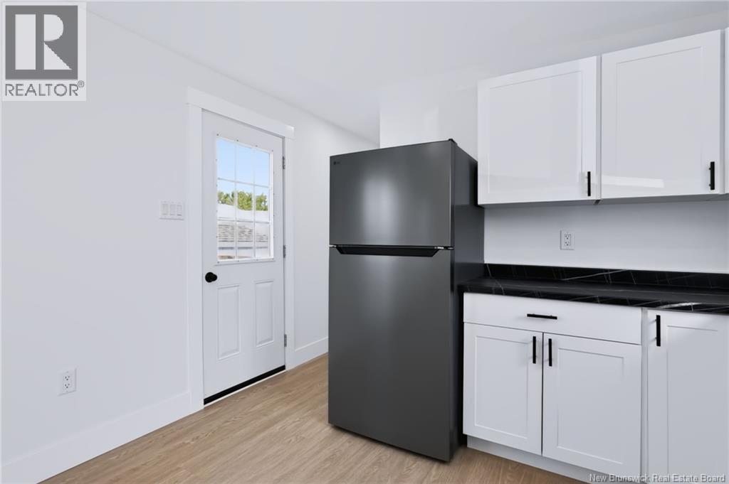 16 Starling Street Property Photo 14