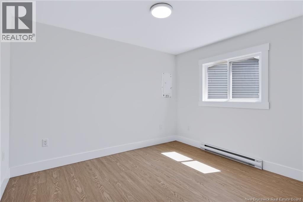 16 Starling Street Property Photo 26