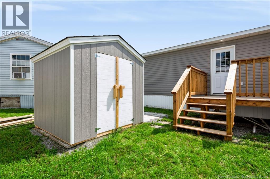 16 Starling Street Property Photo 28