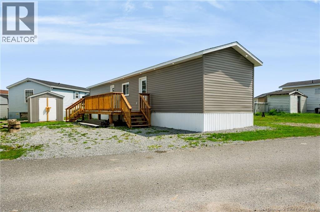16 Starling Street Property Photo 31
