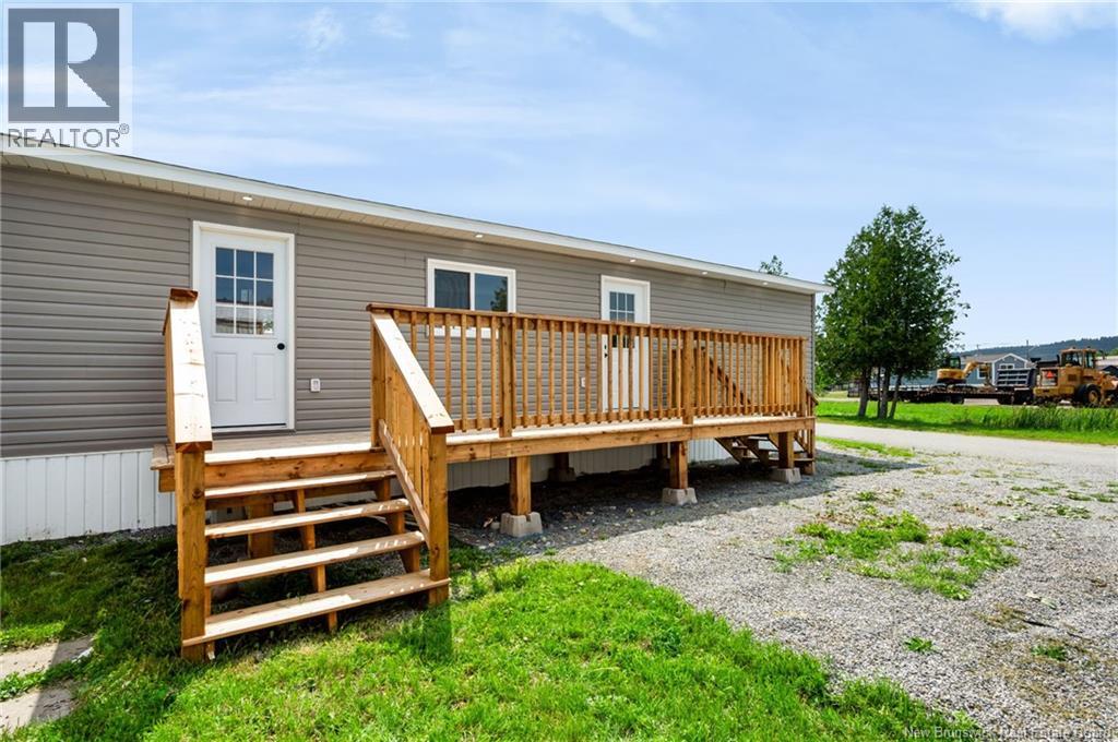 16 Starling Street Property Photo 32
