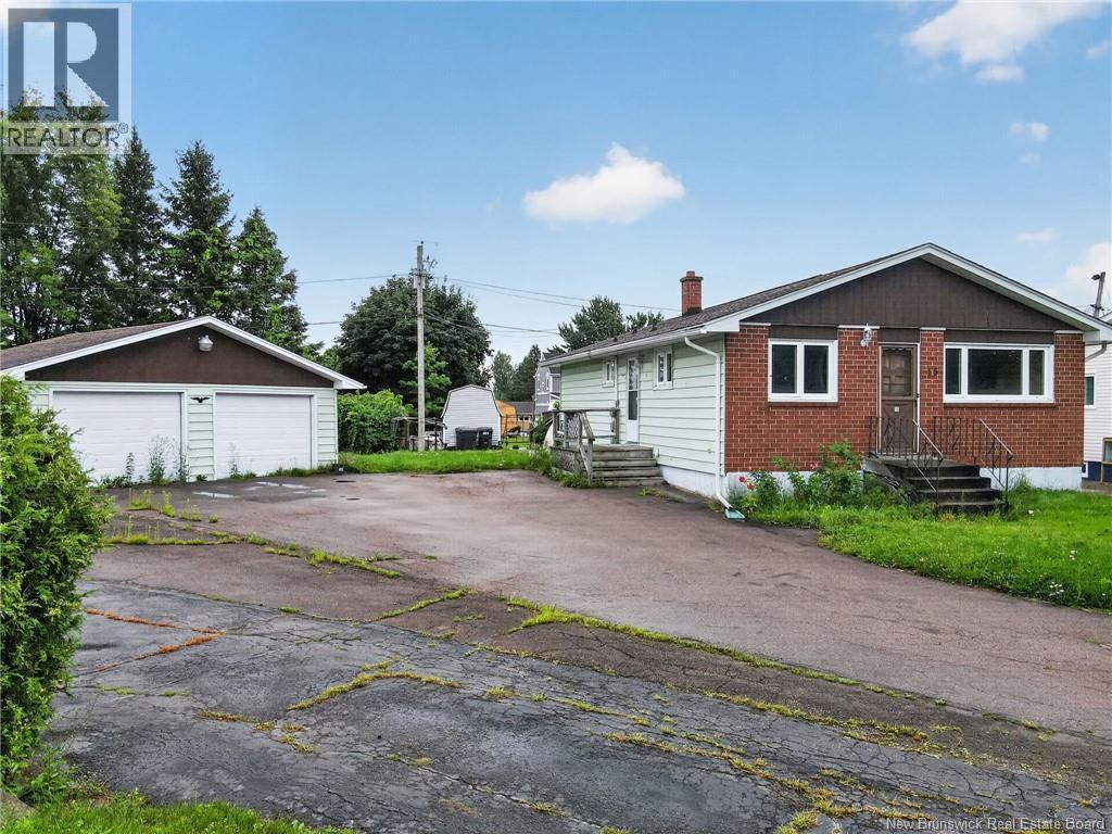 15 Springdale Court Property Photo 2