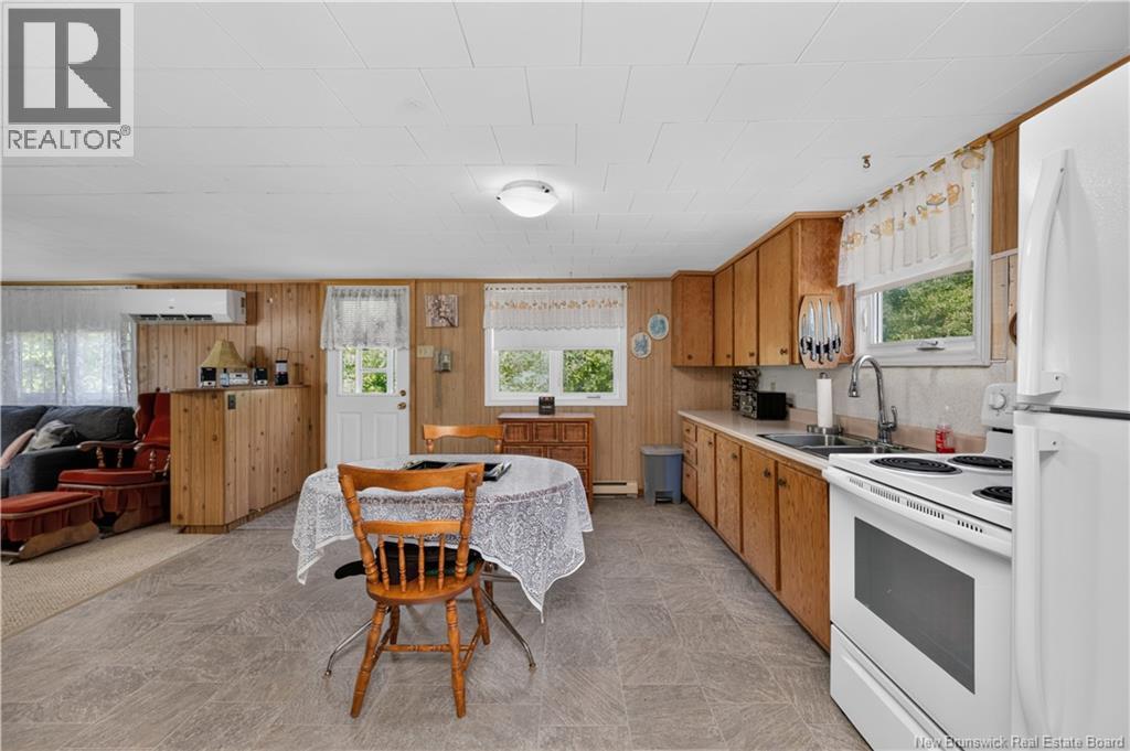 9 Bridge View Crescent Property Photo 2