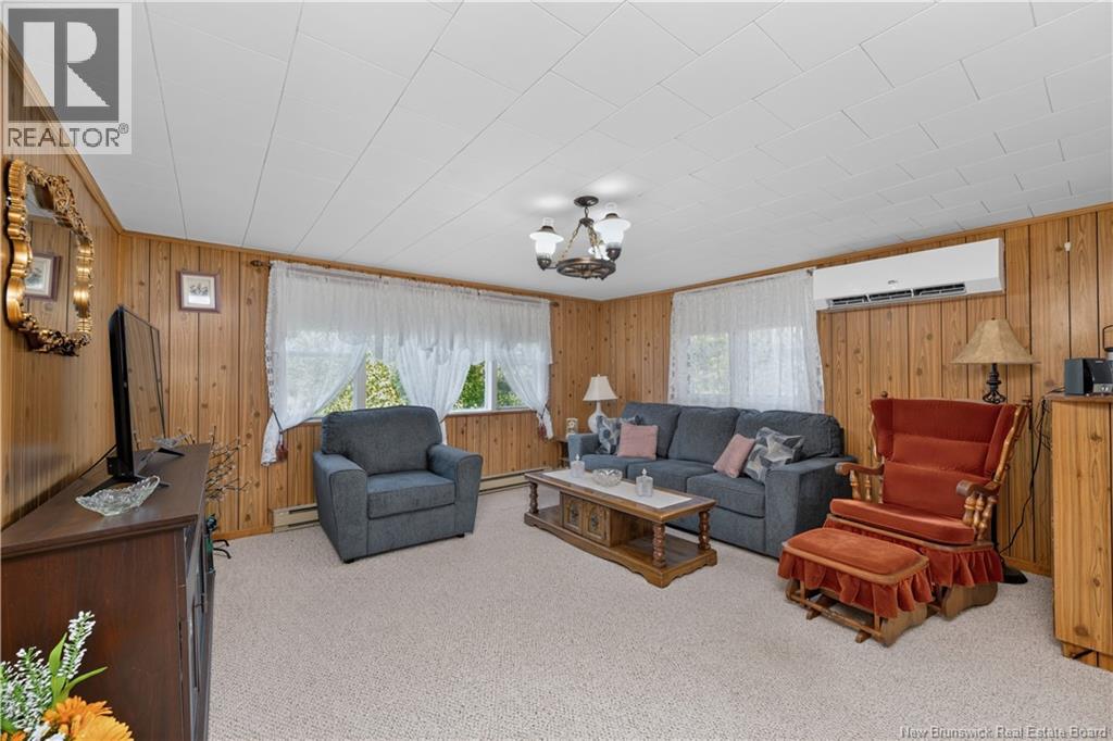 9 Bridge View Crescent Property Photo 14