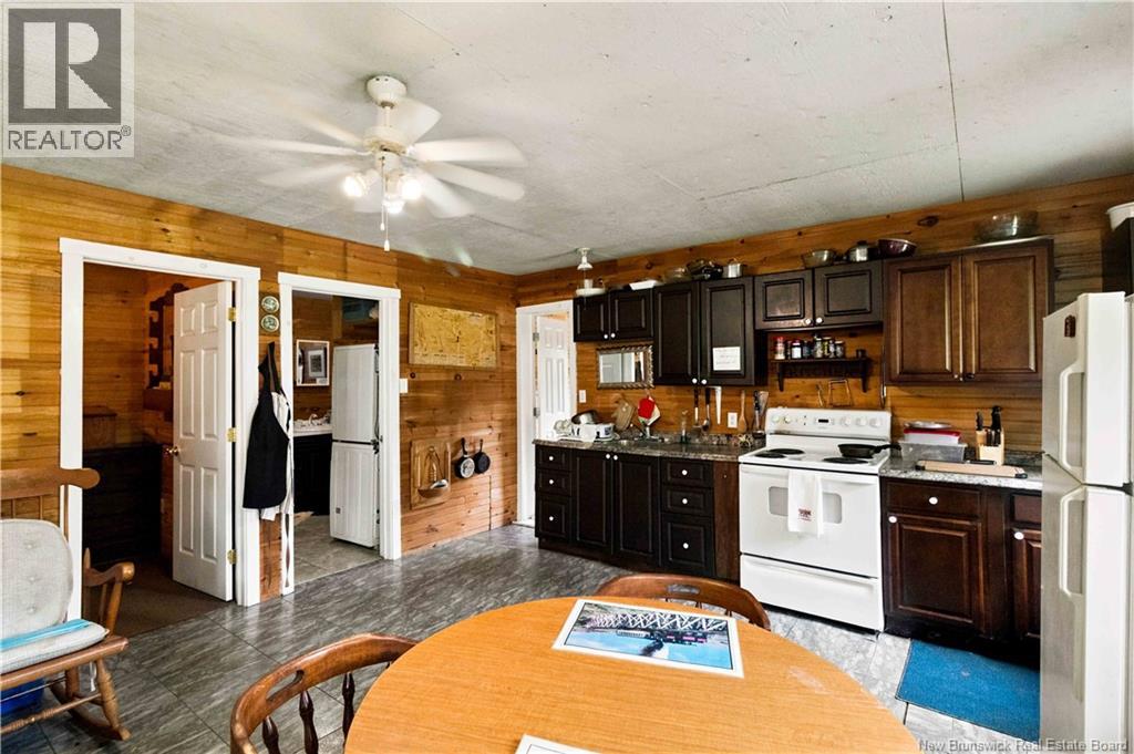 1156 Benton Road Property Photo 9