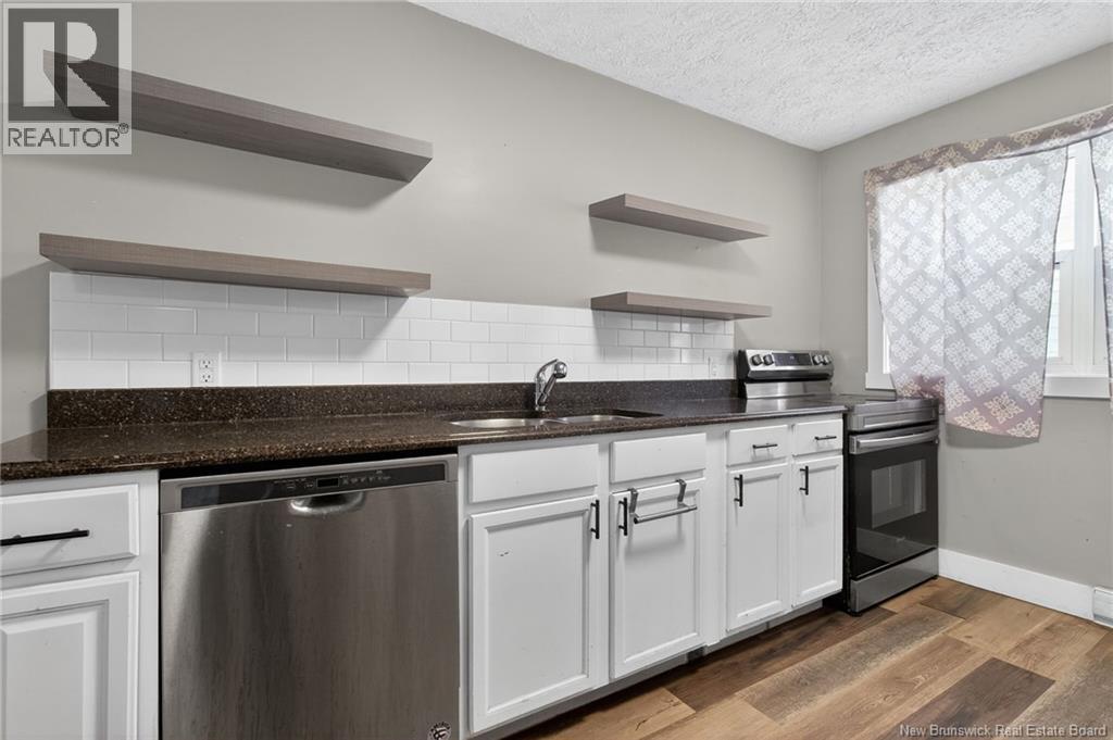 319 Lutz Street Property Photo 2