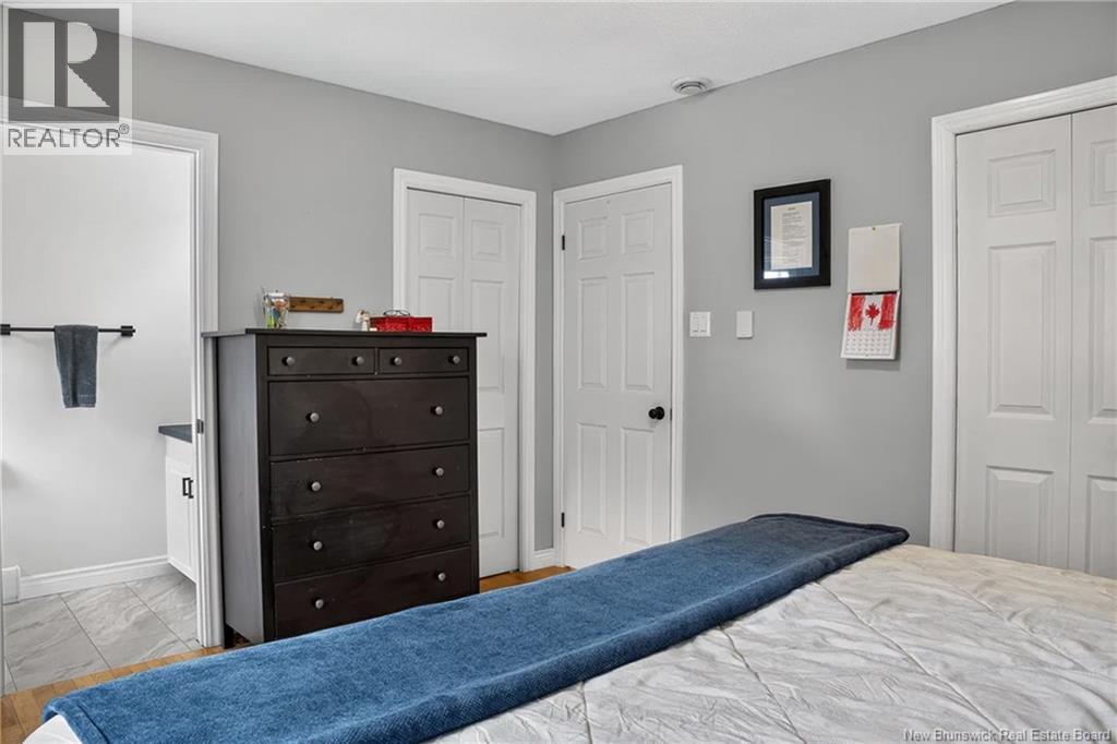 66 Viola Avenue Property Photo 22