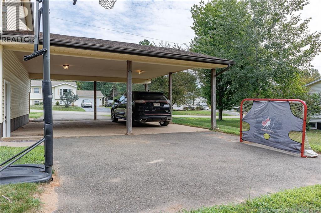66 Viola Avenue Property Photo 43