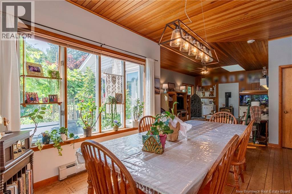 8 Gordon Street Property Photo 9