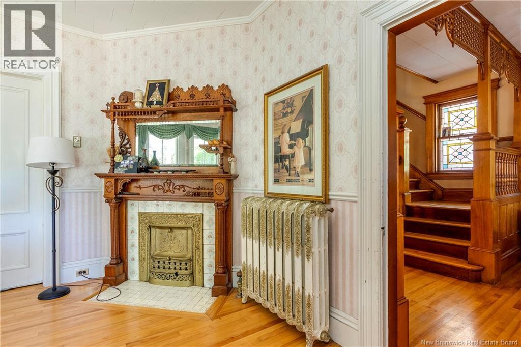 8 Gordon Street Property Photo 15