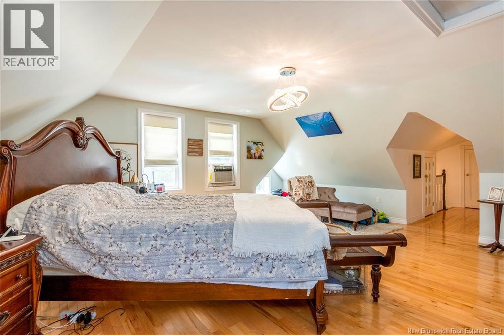 8 Gordon Street Property Photo 30