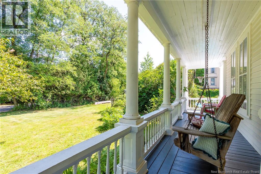 8 Gordon Street Property Photo 31