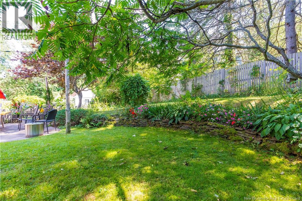 8 Gordon Street Property Photo 37
