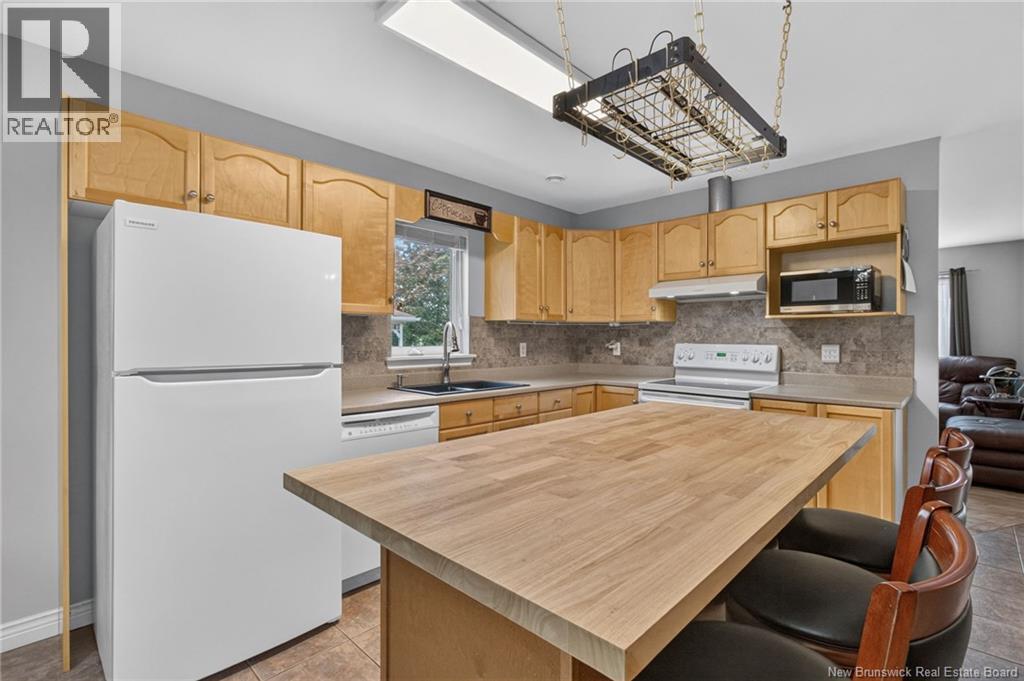 256 Glencairn Drive Property Photo 23