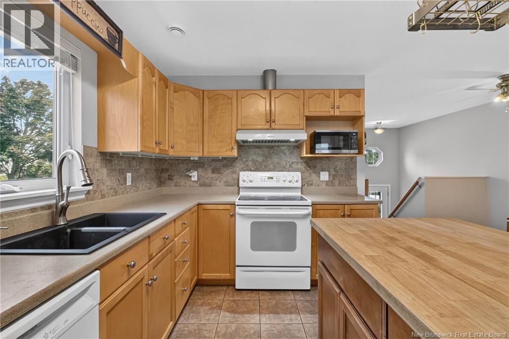 256 Glencairn Drive Property Photo 25